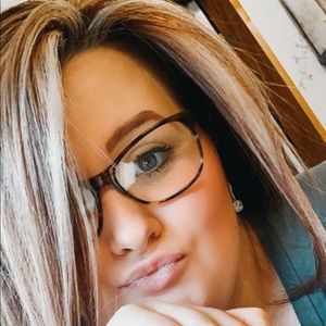 Meet your Posher, Callie